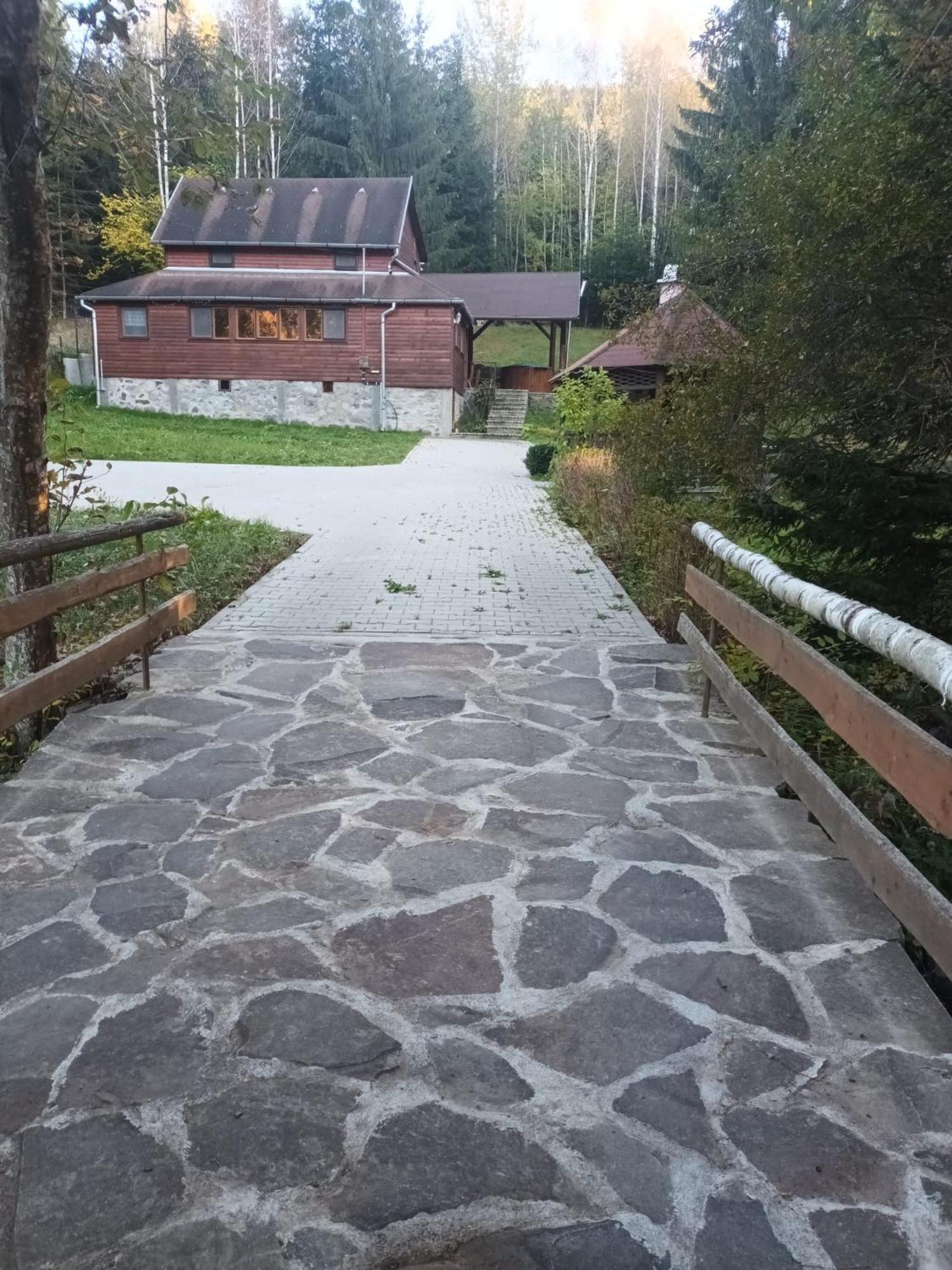 Patakvölgye Vendégház Izvoare (Harghita) Exterior foto
